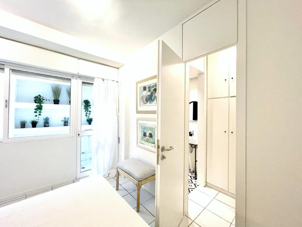Vouliagmeni'S Secret Garden Near The Sea Apartment Атина Екстериор снимка
