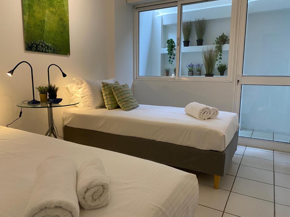 Vouliagmeni'S Secret Garden Near The Sea Apartment Атина Екстериор снимка