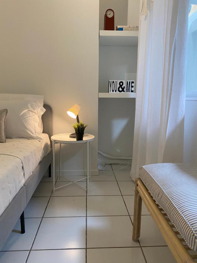 Vouliagmeni'S Secret Garden Near The Sea Apartment Атина Екстериор снимка