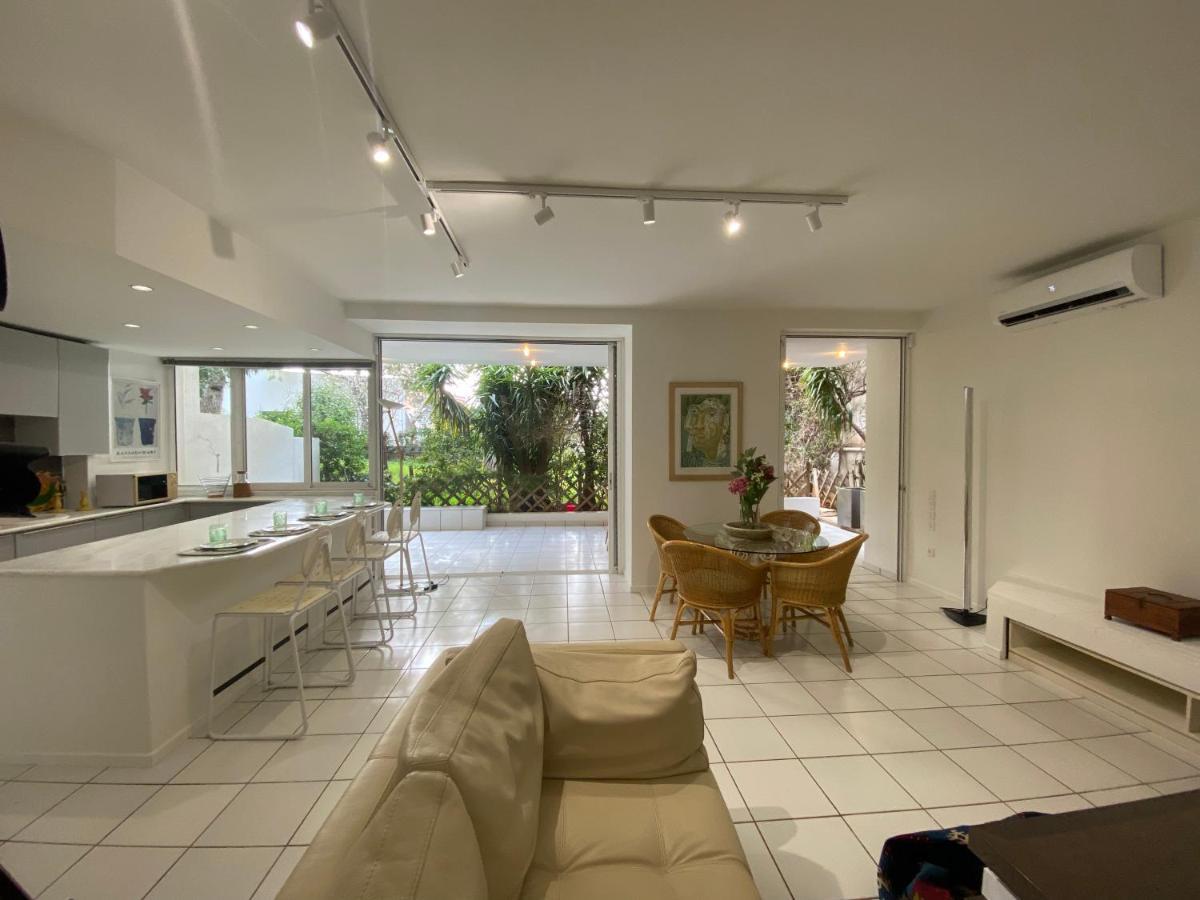 Vouliagmeni'S Secret Garden Near The Sea Apartment Атина Екстериор снимка