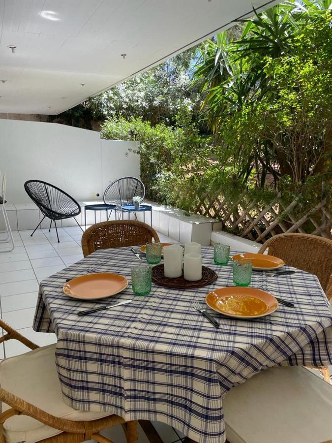 Vouliagmeni'S Secret Garden Near The Sea Apartment Атина Екстериор снимка