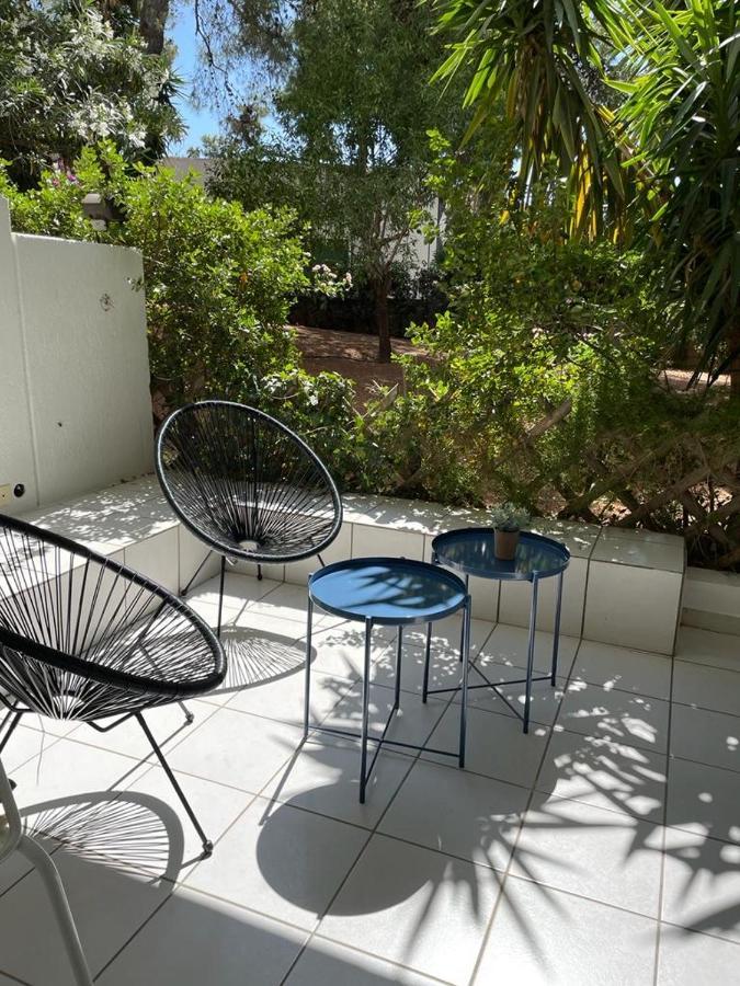 Vouliagmeni'S Secret Garden Near The Sea Apartment Атина Екстериор снимка
